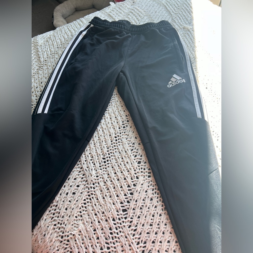 men’s adidas track pants